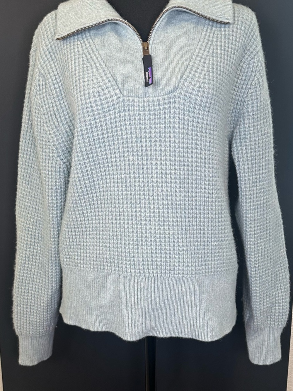#99- Patagonia Recycled Wool Blend Light Sage 1/4-Zip Knit Pullover - Picture 4 of 11